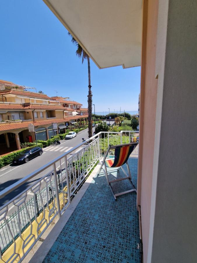 Ligure Residence Борджо-Верецци Экстерьер фото