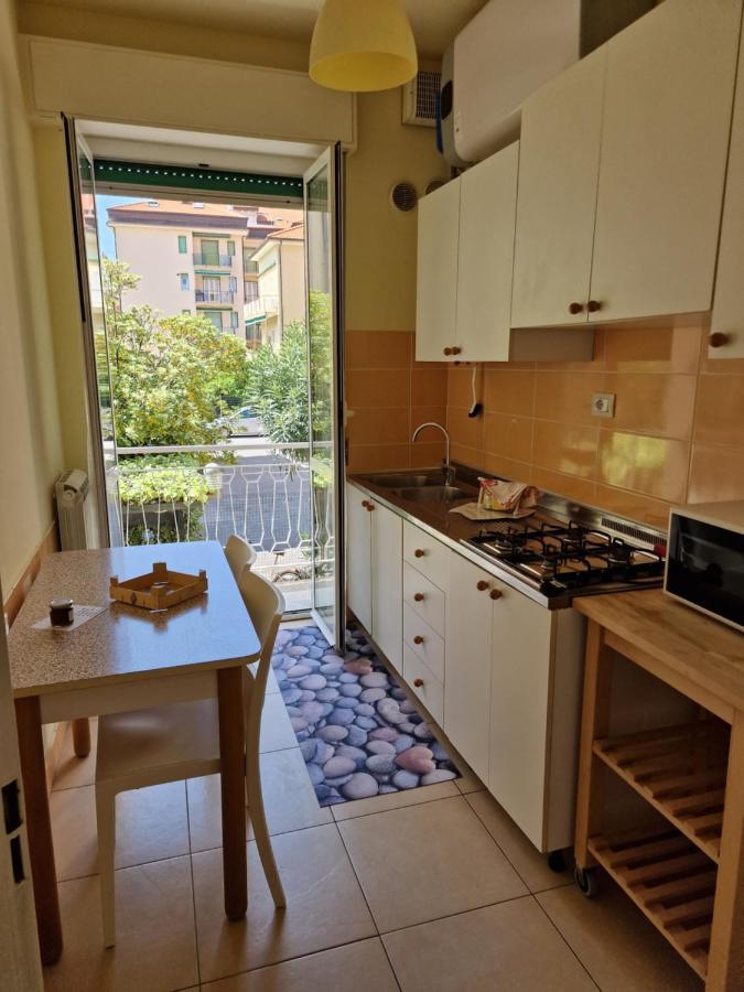 Ligure Residence Борджо-Верецци Экстерьер фото